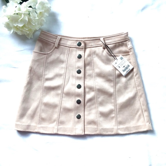 🌹HP🌹ZARA • Pale Blush Button-Front Suede Skirt - Picture 4 of 8